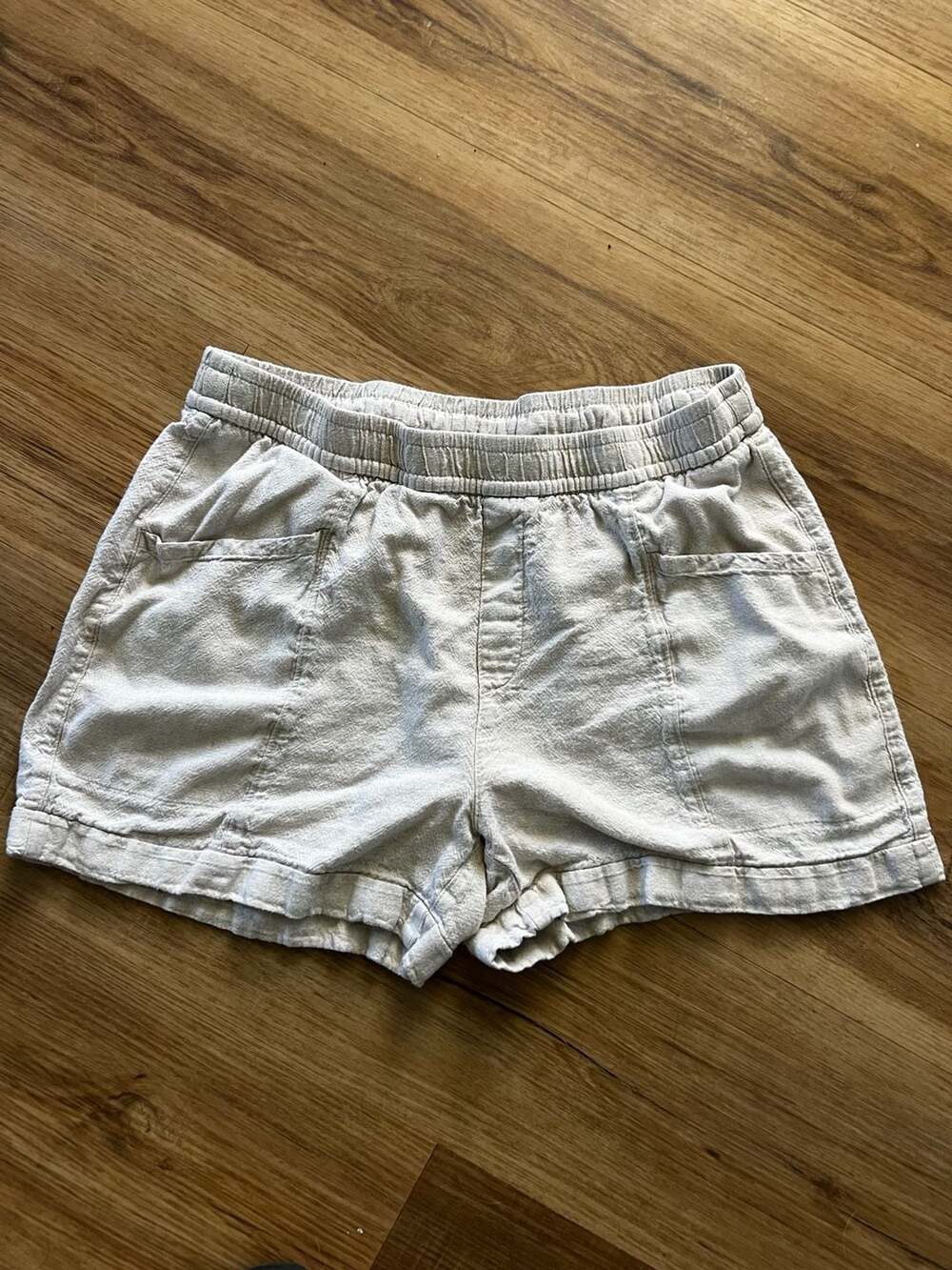 Old Navy High-Rise Linen Blend Shorts Size S Beige